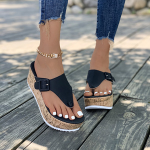 Nouvelles tongs d'été 2026 pour femmes, grande taille, à bout ouvert, couleur unie, dessus en PU épais, semelle intermédiaire en caoutchouc, tendance mode décontractée - Product Image 5