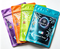 Sachet personnalisé imprimé à trois soudures avec fermeture éclair et trou de suspension, en Mylar holographique, qualité alimentaire, pour salades, bonbons, snacks