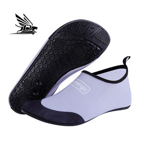 Chaussures de plage à séchage rapide Sports Water Sneakers chaussures de trekking résistantes pour femmes et hommes - Product Image 3