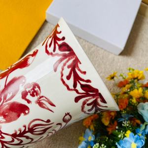 Pots de fleurs en céramique faits à la main de couleur rouge et blanche, vase en céramique pour cadeau d'ami - Product Image 2