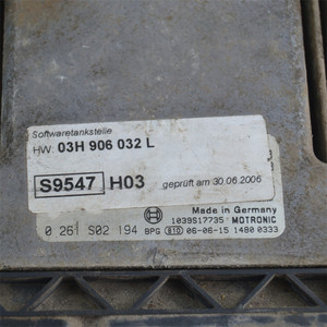 โมดูลควบคุมเครื่องยนต์รถยนต์<span class=keywords><strong>มือ</strong></span><span class=keywords><strong>สอง</strong></span> Q7 <span class=keywords><strong>A8</strong></span> Cayenne ECU บอร์ดคอมพิวเตอร์ MED9.1 03H906032L 0261S02194 - Product Image 2