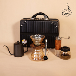 Cadeaux exquis à usage domestique Ensemble <span class=keywords><strong>de</strong></span> 7 articles pour cafetière Coffret cadeau d'avantages sociaux pour les employés - Product Image 1