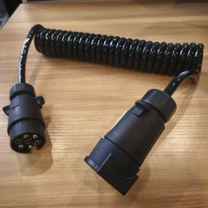 Adaptateur bobine à ressort, TPU avec <span class=keywords><strong>prise</strong></span> <span class=keywords><strong>de</strong></span> câble et <span class=keywords><strong>prise</strong></span> 1*7P <span class=keywords><strong>prise</strong></span> <span class=keywords><strong>de</strong></span> câble 1*13P <span class=keywords><strong>prise</strong></span> adaptée à la connexion <span class=keywords><strong>de</strong></span> camions à remorques - Product Image 4