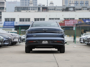 BYD Seal 05 DM-i ปี 2025 รุ่นใหม่ พวงมาลัยซ้าย ระยะทางวิ่ง 55 กม. รถยนต์ PHEV แบบปลั๊กอินไฮบริด พวงมาลัยซ้าย BYD Seal 05 DM-i ปี 2025 ระยะทางวิ่ง 55 กม. รถยนต์พลังงานใหม่สุดหรู - Product Image 3