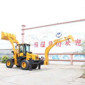 รถแทรกเตอร์ขนาดเล็ก 4x4 ยี่ห้อ HW พร้อมที่ตักและรถขุดตักดิน - Product Image 3