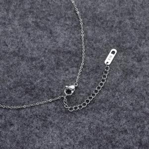 Collar de corazón de San Valentín de nuevo diseño de moda Te amo 100 idiomas Chica Colgante Collar - Product Image 5
