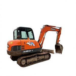 รถขุดดินขนาดเล็ก DOOSAN DH60 มือสอง ราคาประหยัด รุ่นเกาหลี DH 60 6 ตัน 6T แบบตีนตะขาบ พร้อมเครื่องยนต์ Yanmar และชุดเกียร์ - Product Image 1