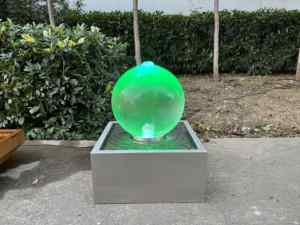 Decoración de jardín al aire libre fuente de agua personalizada globo bola hueca fuentes de esfera de acrílico transparente con luz Led - Product Image 3