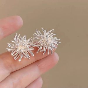 Серьги-гвоздики «Одуванчик», ретро-серьги, серьги-фейерверки из циркония - Product Image 1