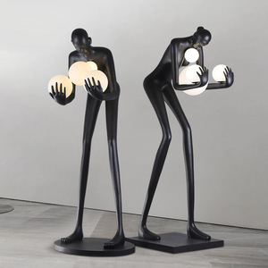 Postmoderne humanoïde lampadaire <span class=keywords><strong>Sculpture</strong></span> tenant boule modèle Art Designer hôtel hall salon lampadaire - Product Image 3