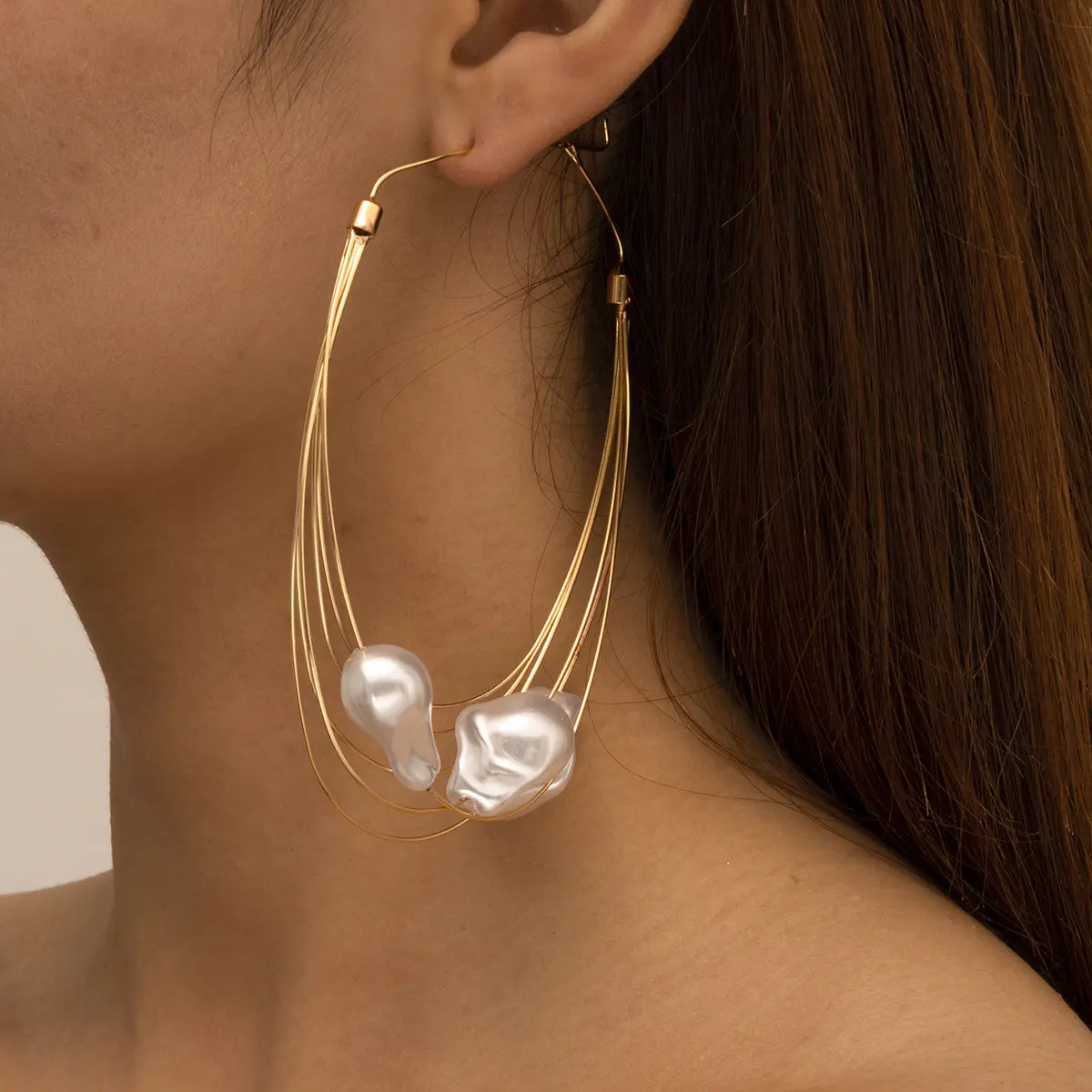 Best selling handmade geometric baroque pearl hoop earrings for ladies jewellery