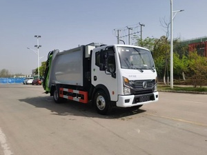 Camion à ordures compacteur diesel manuel 4x2, véhicule de collecte des déchets de 10 tonnes avec émission Euro 6 et garantie d'un an - Product Image 2