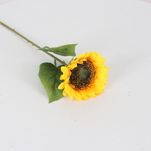 Bouquet de tournesols artificiels Jessie 46 cm, fleurs en soie, décoration intérieure, accessoires de mariage - Product Image 5