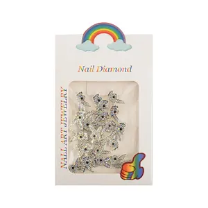 12色/包免费标志美甲艺术合金兔头配钻石DIY日本金属3D指甲护身符