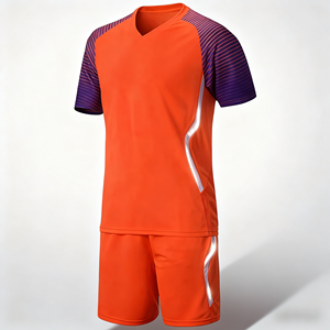 成人定制100% 涤纶透气足球服快干升华印花名称和号码套装OEM服务 - Product Image 1