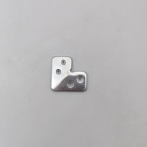 Soportes de esquina de aluminio 50x29mm, conectores de herrajes duraderos para muebles, para soportes de mesas, sillas, puertas y ventanas - Product Image 2