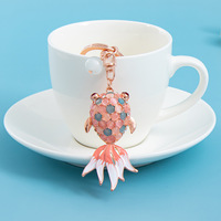 Porte-clés créatif en alliage de zinc, motif poisson rouge, incrusté de pierre œil-de-chat et strass, pendentif de voiture brillant, décoration de luxe, cadeau pour femme