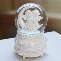 Résine personnalisée blanche amant ange image musique transparente boule à neige Valentine souvenir cadeau romantique chambre décoration veilleuse
