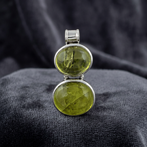 Pendentif en argent de haute qualité Art Palace avec pierre précieuse en quartz citron, pendentifs et breloques unisexes en provenance du Rajasthan - Product Image 3