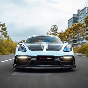 ชุดตัวถังคาร์บอนไฟเบอร์สไตล์ใหม่สำหรับ Porsche 718 Cayman 982พร้อมด้วยสปอยเลอร์กันชนหน้าและกระโปรงข้างที่ได้รับการอัพเกรด - Product Image 4