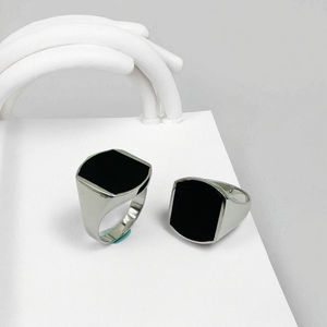 <span class=keywords><strong>KAAN</strong></span> JEWELRY Anello Moderno da Uomo in Argento 925 con Pietra Quadrata in Agata Nera Placcato in Rodio Elegante Gioiello Regalo - Product Image 6