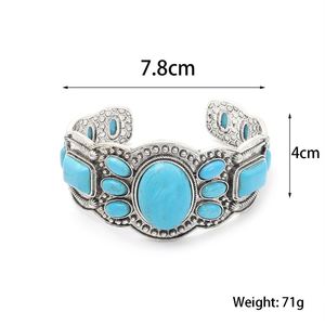 Carte à bijoux personnalisée innovante en cuir vieilli, procédé de moulage par investissement, cadeau de fête pour femme, léger et confortable à porter - Product Image 3