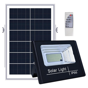 ไฟสปอร์ตไลท์ LED พลังงานแสงอาทิตย์แบบภายนอก 40W 60W 100W 200W 300W  วัสดุอะลูมิเนียม กันน้ำ IP67 แบตเตอรี่ LiFePO4 มุมลำแสง 120 องศา พร้อมรีโมทคอนโทรล สำหรับสวน - Product Image 1