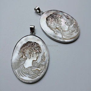 Pendentif femme en coque noire naturelle sculptée, livraison gratuite, MOP99 - Product Image 3
