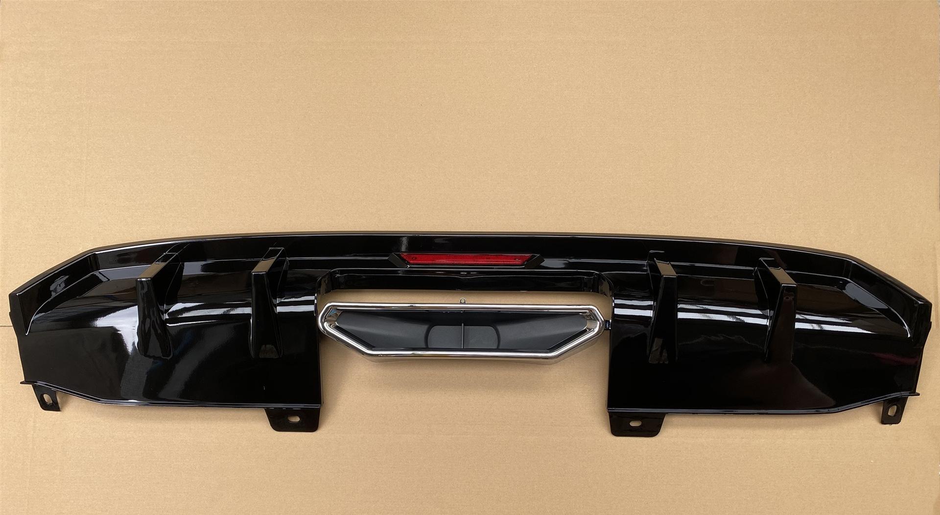 ลิ้นดำ+ท่อไอเสียหลังสีเงิน+โคมไฟ