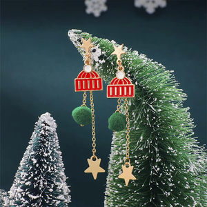 <span class=keywords><strong>Orecchini</strong></span> alla Moda, Trendy e Molto Venduti, in Lega Placcata Argento con Stella, Cappello Rosso e Pompon Verde, <span class=keywords><strong>Orecchini</strong></span> <span class=keywords><strong>Pendenti</strong></span> Natalizi, Regalo di Gioielleria per le Feste - Product Image 1