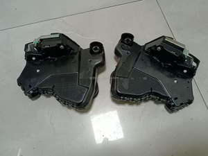 Nouvelles pièces automobiles, serrure de porte arrière Assy 69050-0K010 69060-0K010 pour Hilux Vigo (acier) - Product Image 2