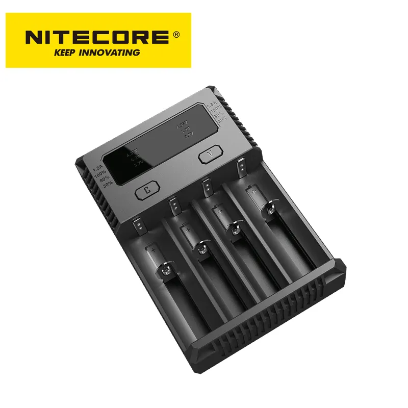 NITECORE Multifunctional 4-slot Battery Charger NEWI4 Used in Car