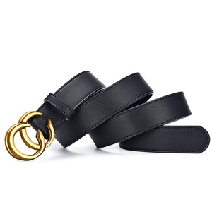 <span class=keywords><strong>Cintura</strong></span> Firmata da <span class=keywords><strong>Donna</strong></span> di Alta Qualità in <span class=keywords><strong>Pelle</strong></span> PU con Lettere e Fibbia CC, <span class=keywords><strong>Cintura</strong></span> da Vita per Signora, Vendita all'Ingrosso - Product Image 2