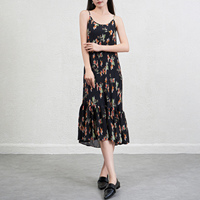 Usine directe Miyake plissé femmes décontracté Floral robe mi-longue taille naturelle Spaghetti sangle robe de plage uni teint