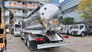Camión de Succión de Aguas Residuales de Acero Inoxidable 304 Sinotruk 6x4 de 10 Ruedas, Camión Cisterna para Residuos Químicos Corrosivos - Product Image 3