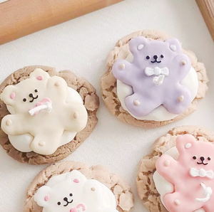 เทียนหอมรูปคุกกี้หมีเนย ขายส่งยอดนิยม ของขวัญสำหรับเด็ก วันวาเลนไทน์ - Product Image 3