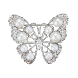 Freshwater Pearl Openwork Butterfly Brooch Zinc Alloy Women's Fashion Accessory Any Occasion - Product Image 5