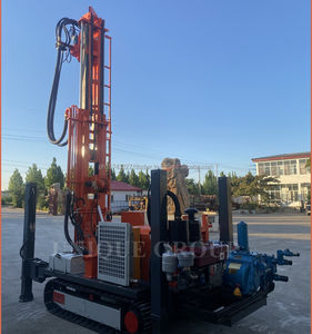 Nouvelle plate-forme de forage de puits d'eau montée sur chenilles 100m-500m système pneumatique de Machine de forage profond avec pompe de boîte de vitesses à engrenages 300m - Product Image 6
