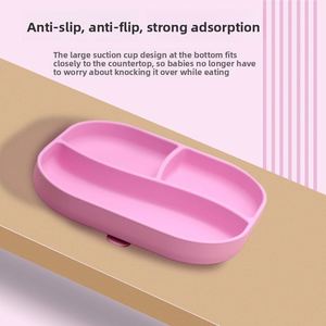 Plateau d'alimentation carré en silicone à trois compartiments pour enfants, avec ventouse, conception monobloc compartimentée, sûr pour bébé, qualité alimentaire, pour la diversification alimentaire - Product Image 2