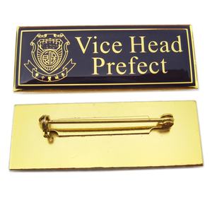 Chine Insigne en métal faisant des écoles personnalisation or travail Badges broche personnel époxy personnalisé employé Id nom Badge personnalisé - Product Image 3