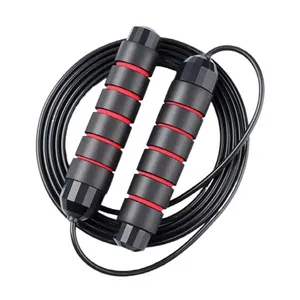 Cuerda de Saltar Ajustable con Cable Antienredos y Asas de Espuma para Entrenamiento Físico en Casa y Adelgazamiento Corporal - Product Image 4
