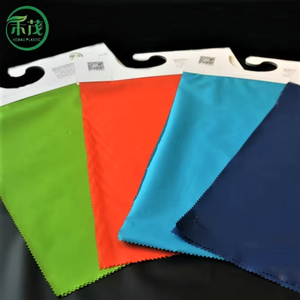 Tissu de lamination PVC organique transparent de haute qualité à <span class=keywords><strong>prix</strong></span> compétitif, imperméable pour bâches de <span class=keywords><strong>camping</strong></span>, housses de pluie et bagages - Product Image 1