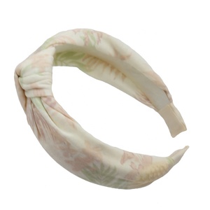 Primavera de 2021 nuevo estilo personalizado de las mujeres de la moda accesorios para el cabello diseño diadema y la banda - Product Image 1