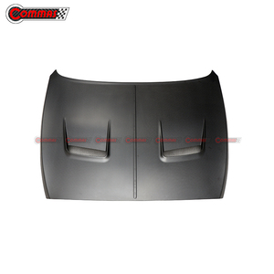 Kit de Carrocería de Fibra de Carbono Estilo MSY para Bentley Flying Spur: Alerón Delantero, Cubiertas de Espejos, Faldones Laterales, Alerón Trasero Tipo Cola de Pato, Difusor Trasero - Product Image 5
