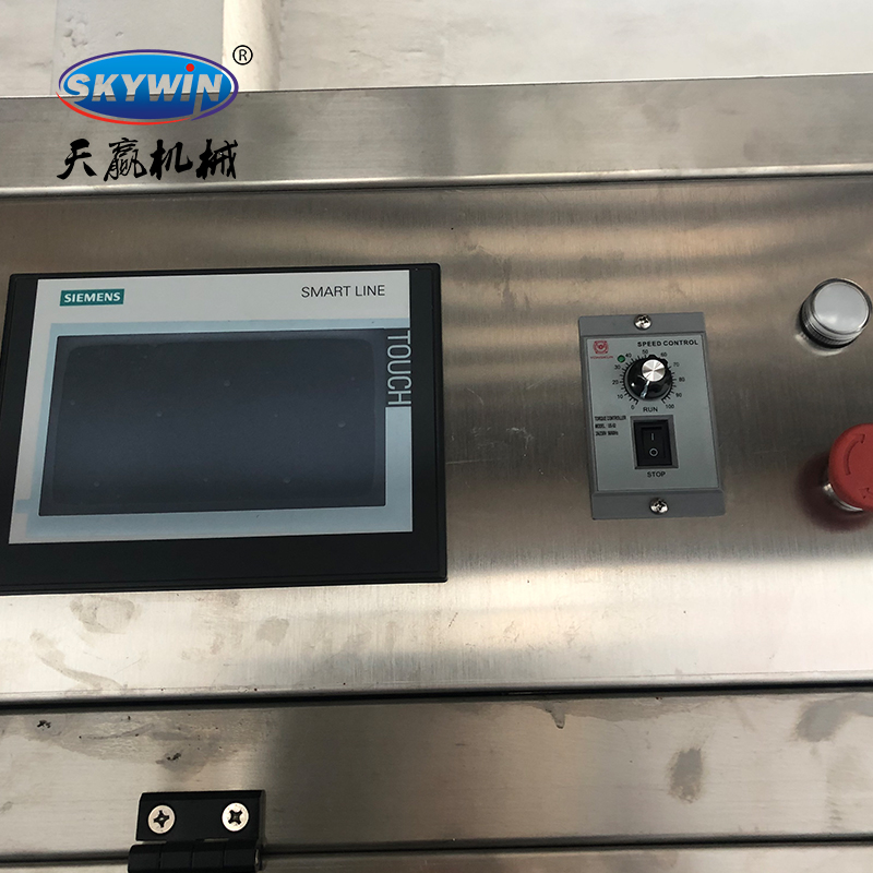 Automatic Chocolate Production Line Small Chocolate Enrobing Coating Molding Machine
