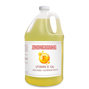 Taşıyıcı yağ fabrika kaynağı toptan doğal <span class=keywords><strong>E</strong></span> vitamini yağı cilt yüz vücut bakımı için toplu olarak % 100% saf <span class=keywords><strong>E</strong></span> vitamini yağı - Product Image 1