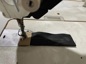 Nueva Máquina de Coser Industrial Juki 8000A Computarizada de Puntada Recta con Alta Producción, Una Sola Aguja y Acero Inoxidable - Product Image 2