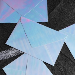 Enveloppes holographiques laser 110x165mm 120gsm, enveloppes de style occidental dégradé pour invitation de mariage et carte de vœux - Product Image 4