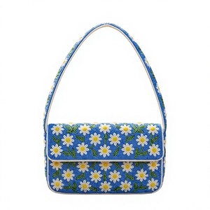 Bolso de hombro floral con cuentas azules para mujer, estilo vintage, con solapa tipo sobre - Product Image 6