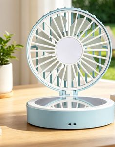 New Design <b>Foldable</b> and Portable <b>Small</b> Fan and Three-speed Adjustable Used in Office House and School - Product Image 3